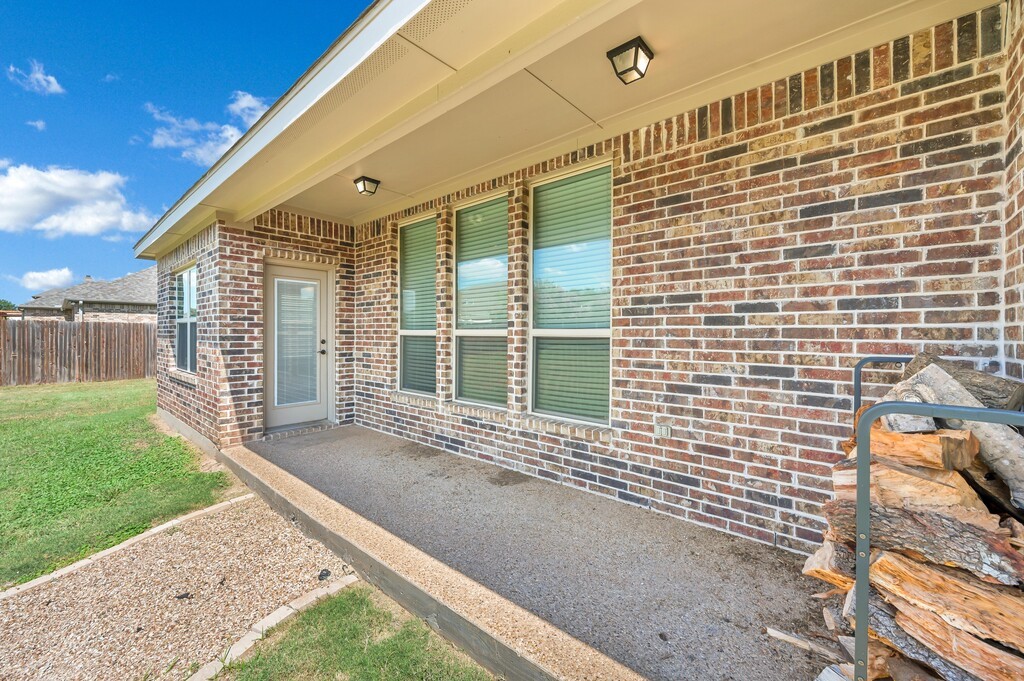 1017 Steamboat Drive, Hewitt, Texas image 37