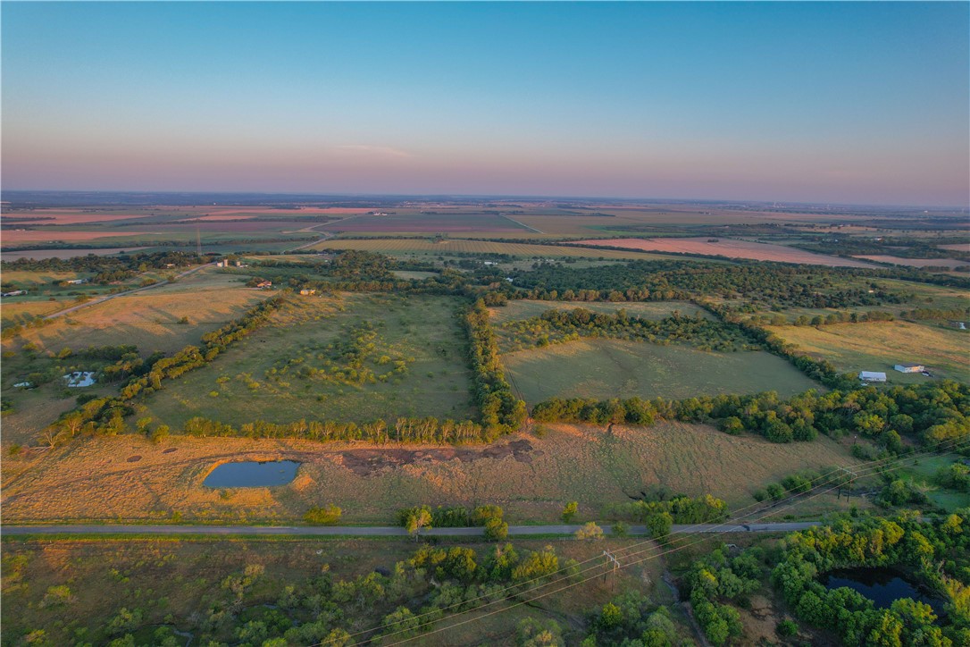 8212 Eddy-gatesville Parkway, Moody, Texas image 16