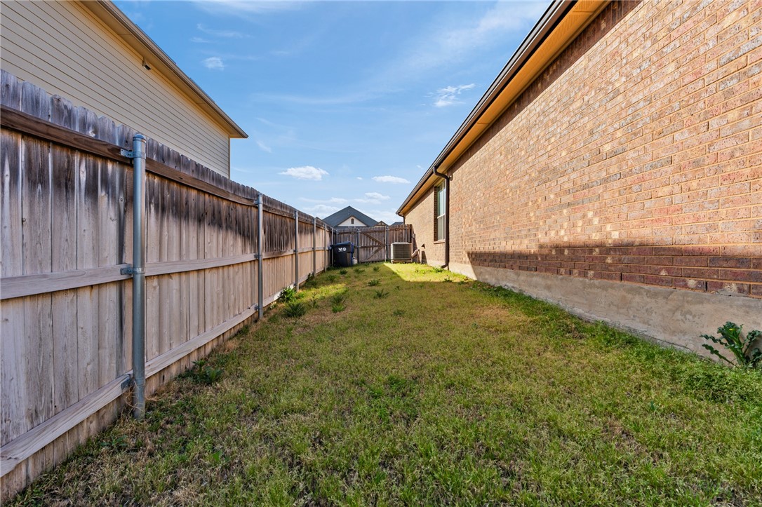 617 Lister Drive, Woodway, Texas image 32