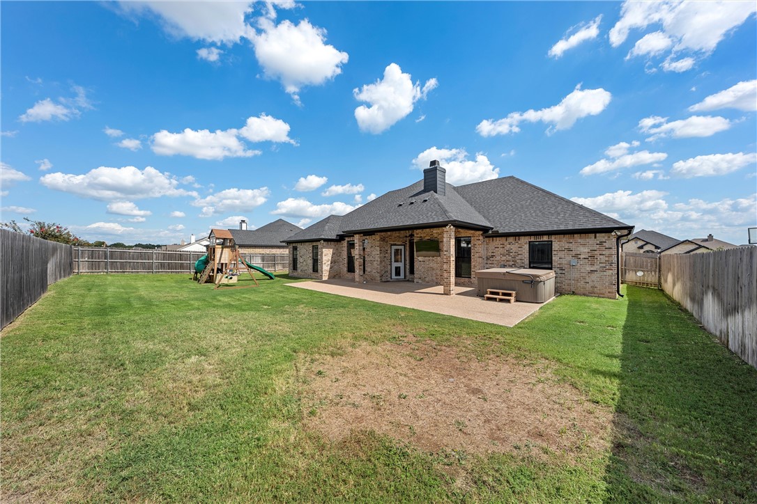 10105 Braided Briar Lane, Woodway, Texas image 29