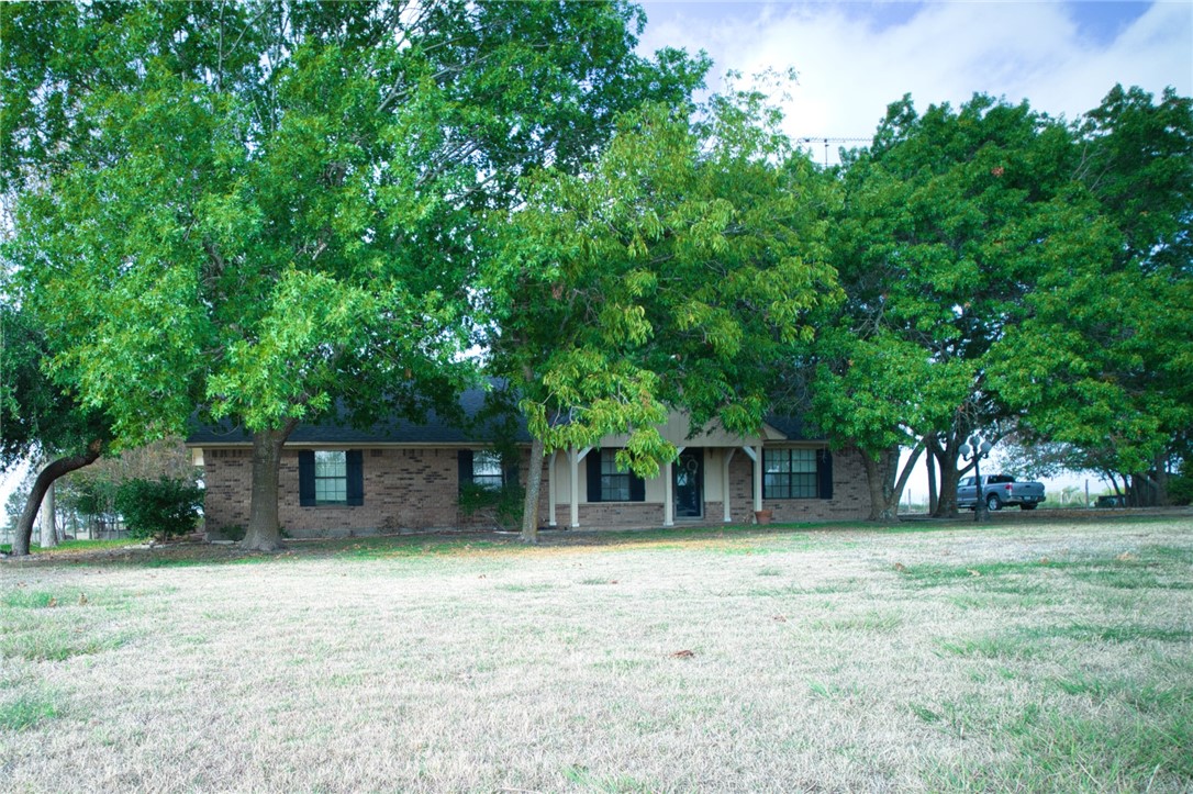 565 Iron Bridge Road, Lorena, Texas image 4