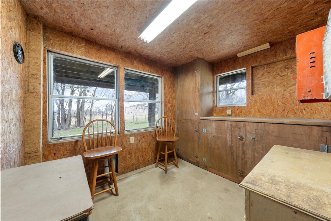 298 Valiant Wills Road, Bruceville, Texas image 29