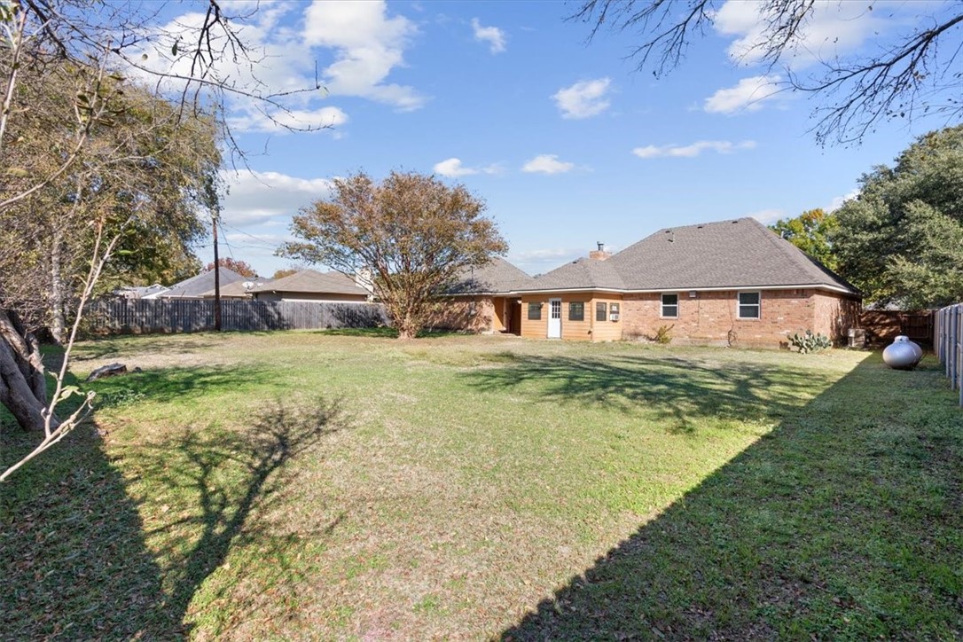 3309 Pioneer Circle, Waco, Texas image 24