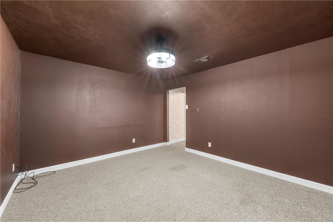 656 Cr 3570, China Spring, Texas image 21