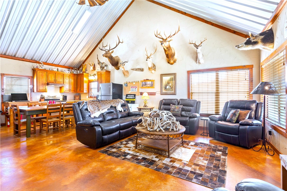 1782 Fm 218 Road, Hamilton, Texas image 11