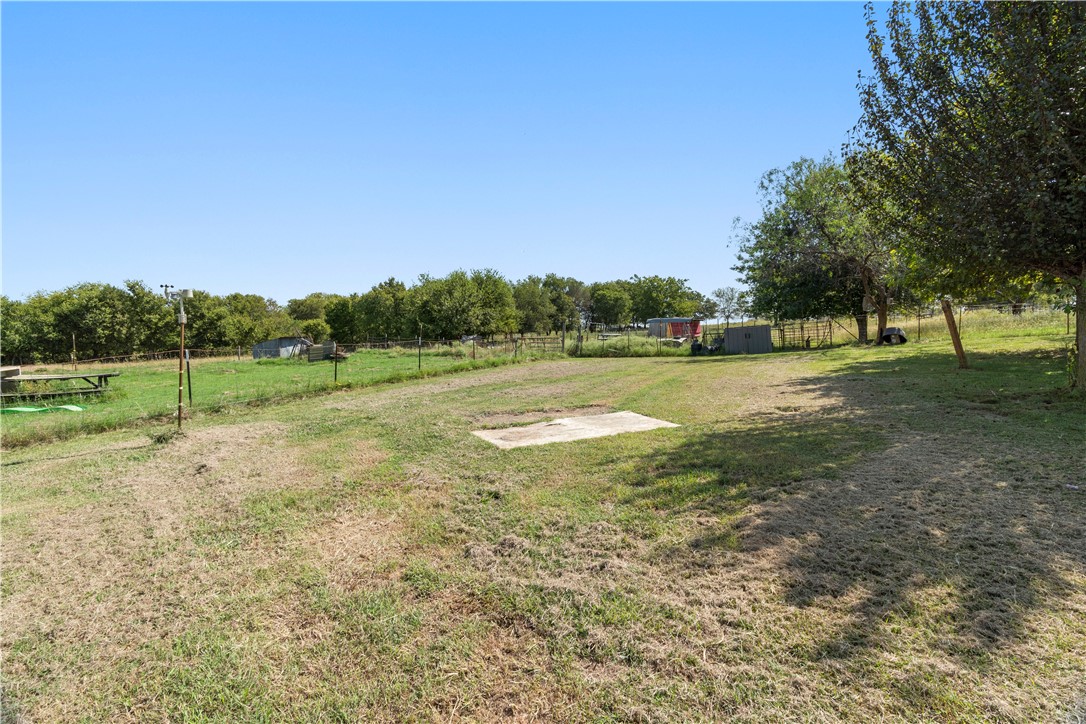 420 Hcr 4205, Hillsboro, Texas image 27