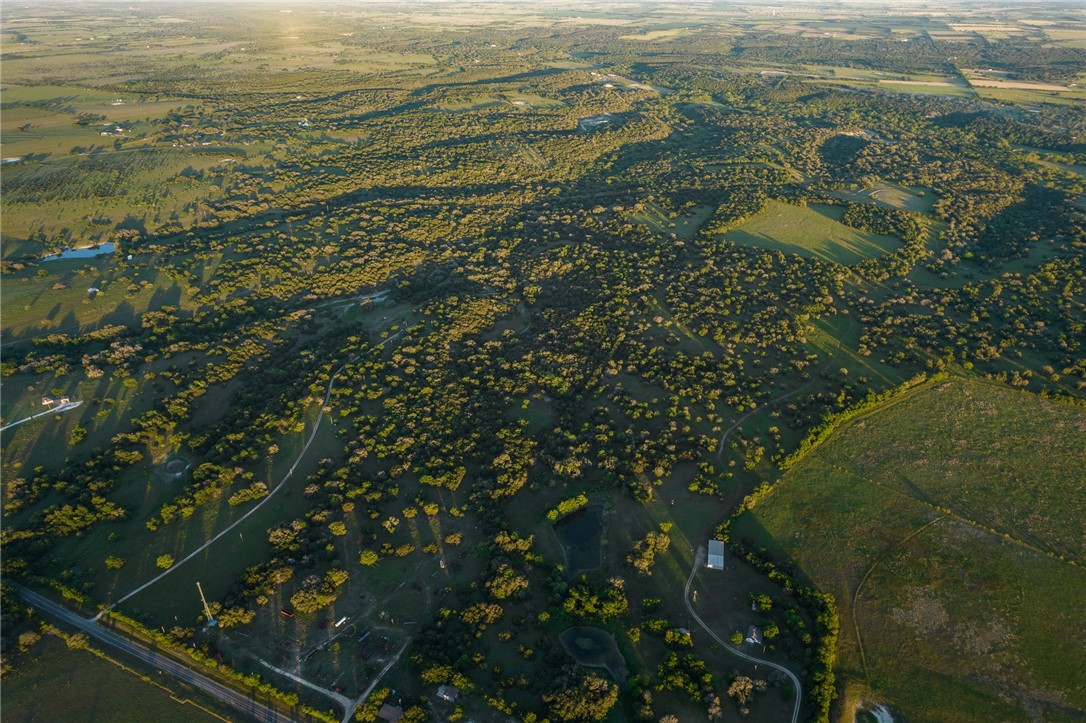 975 Cr 243, Valley Mills, Texas image 19