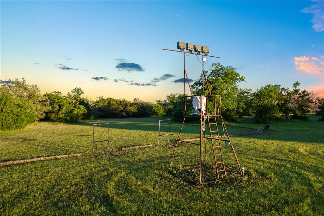 975 Cr 243, Valley Mills, Texas image 25