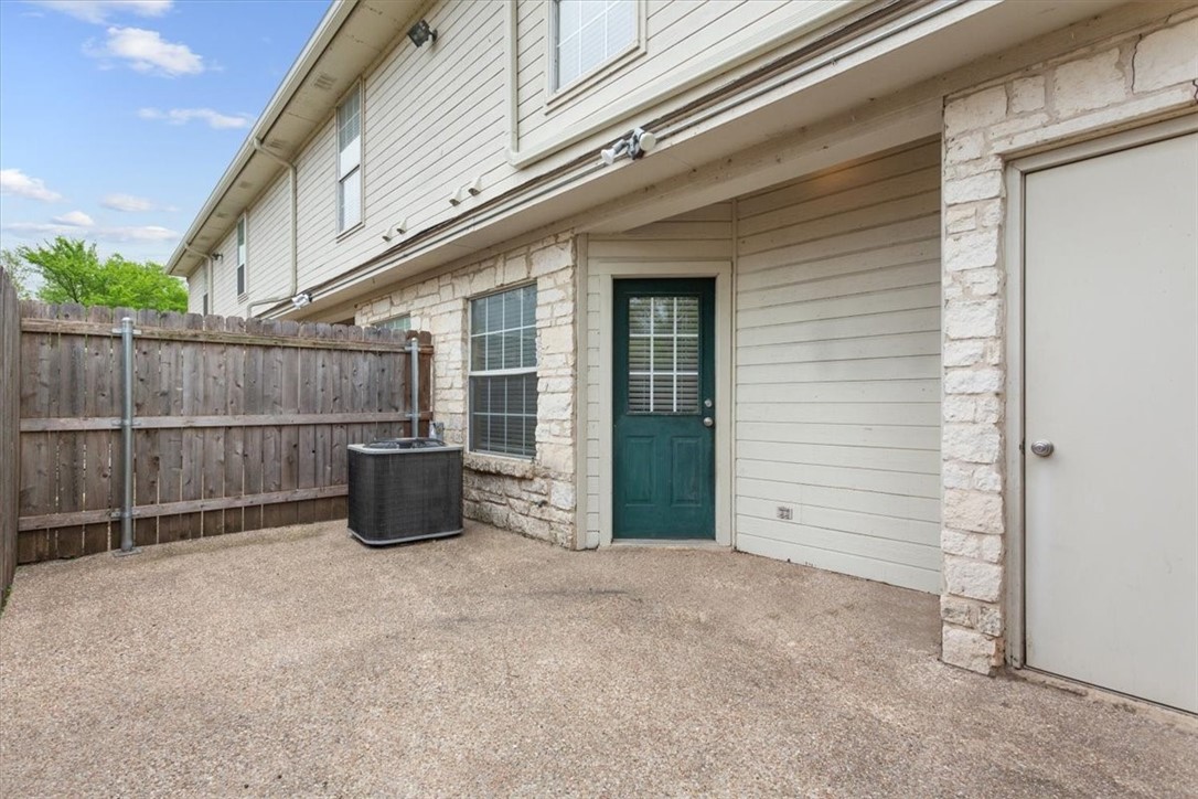 2020 S 9th Street #1, Waco, Texas image 4