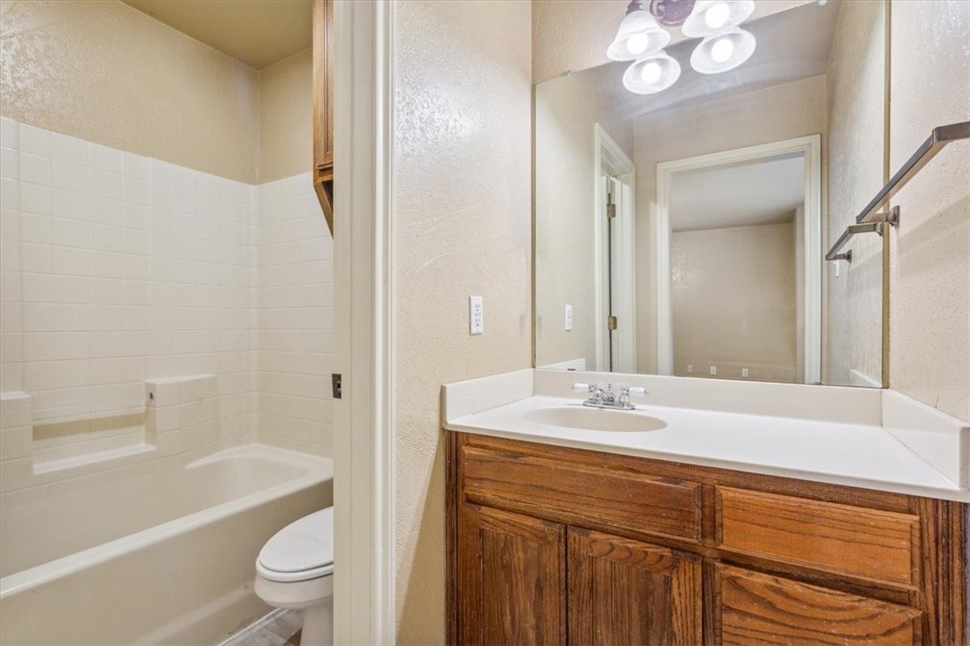 2020 S 9th Street #1, Waco, Texas image 16