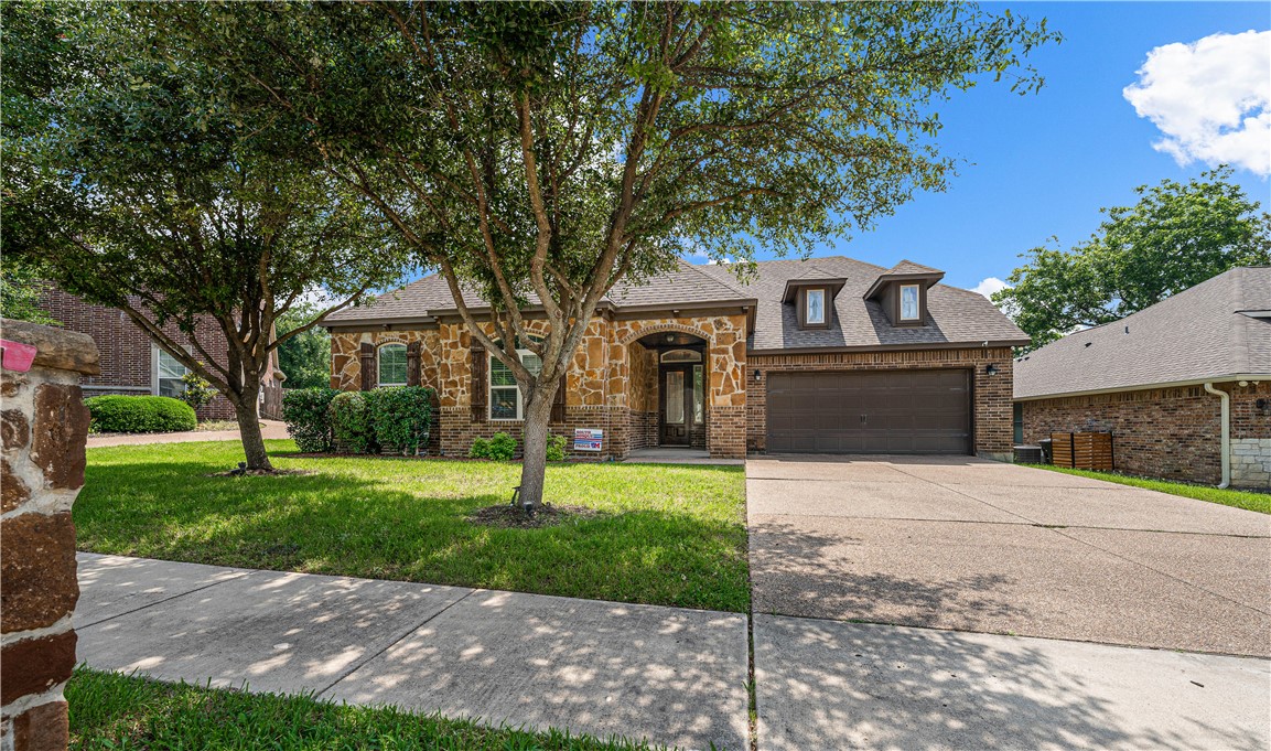 17015 Salado Drive, Woodway, Texas image 2