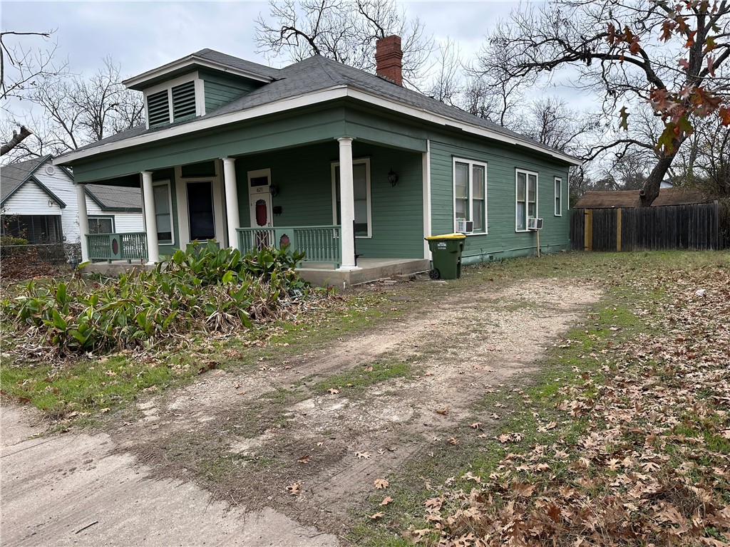 621 Chambers Street, Marlin, Texas image 31