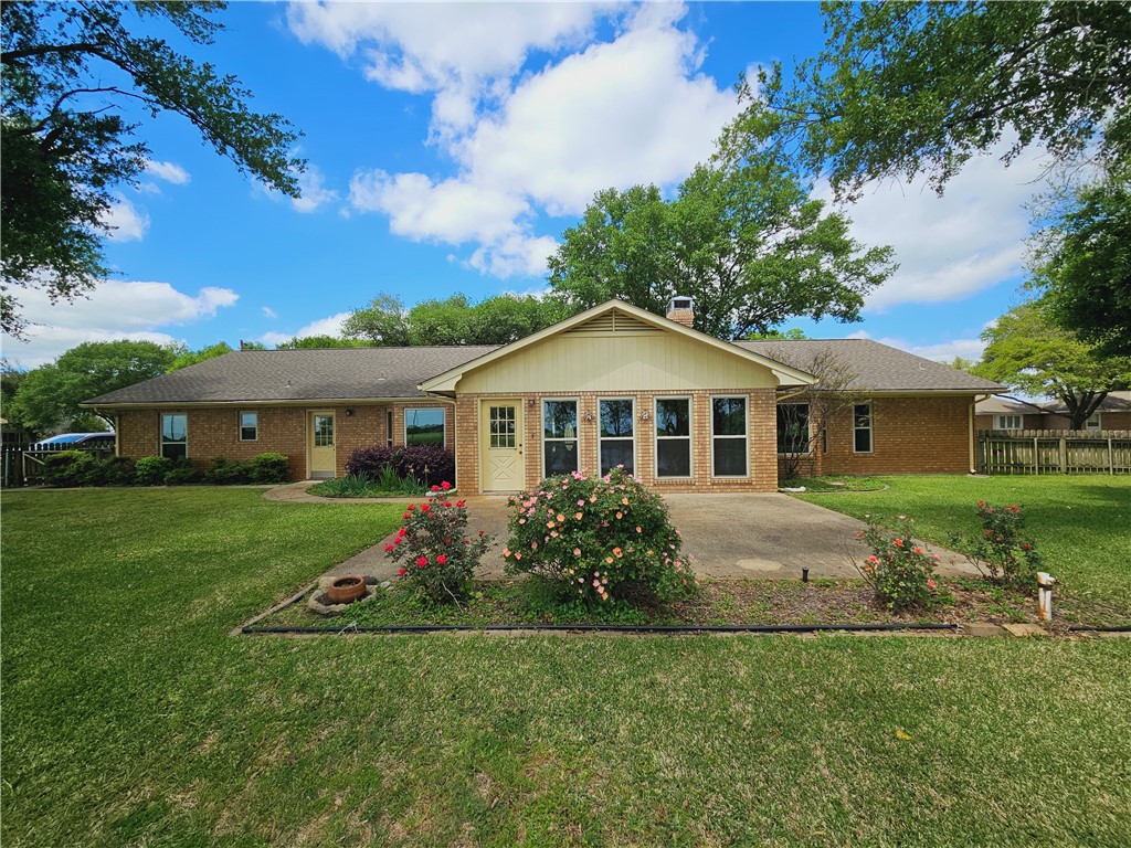 202 Lee Street, Groesbeck, Texas image 7