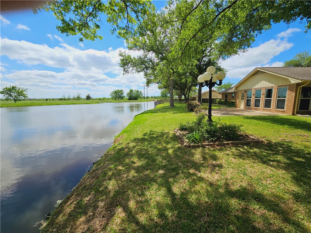 202 Lee Street, Groesbeck, Texas image 10