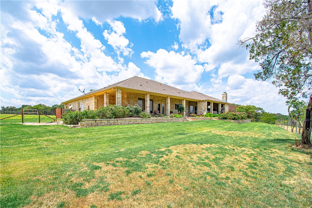 17894 Deer Ridge Road, Moody, Texas image 4