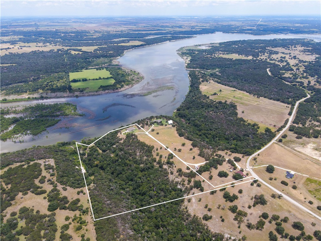 17894 Deer Ridge Road, Moody, Texas image 2