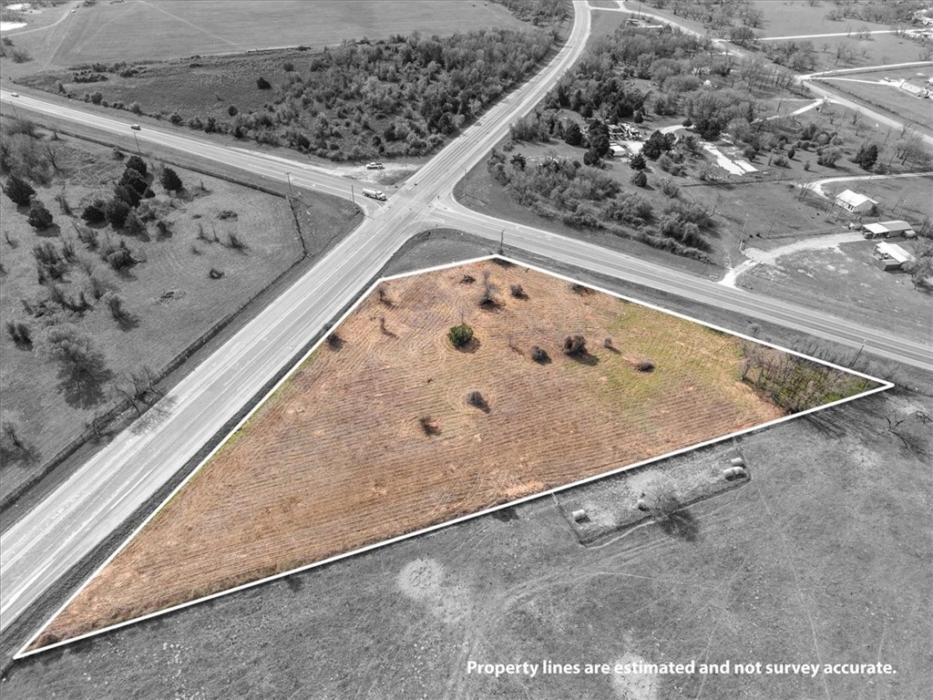 2114 Fm 933, Aquilla, Texas image 1