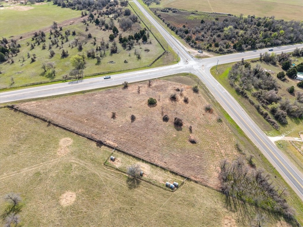 2114 Fm 933, Aquilla, Texas image 5