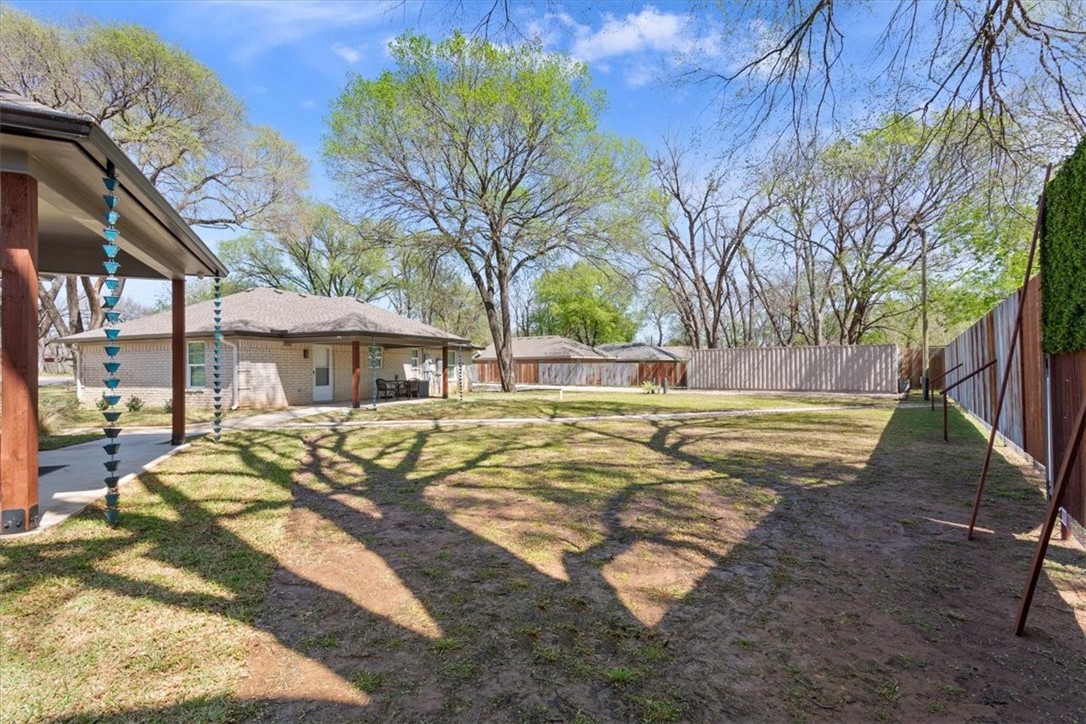 1201 Forrest Street, Waco, Texas image 23