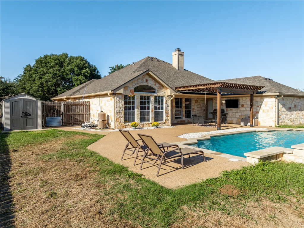 210 Desert Sky Drive, McGregor, Texas image 34