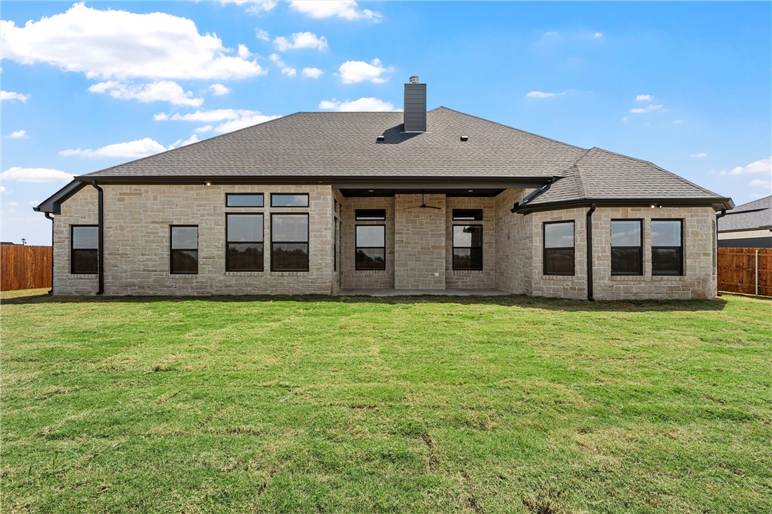 1013 Roses Run, McGregor, Texas image 27