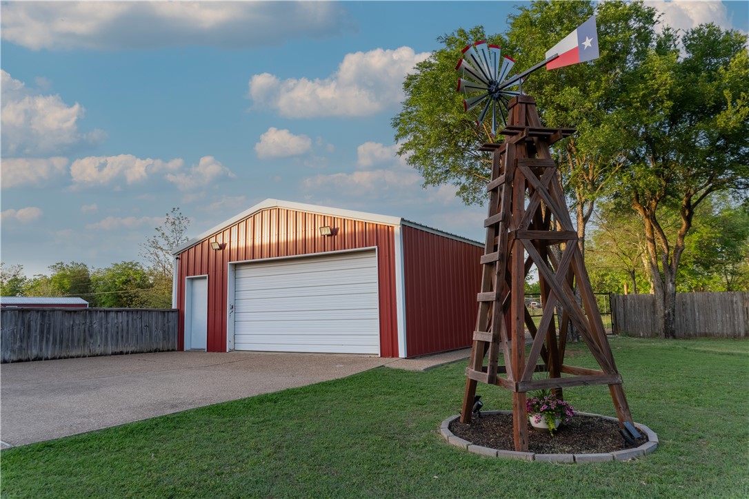 255 Paloma Drive, Woodway, Texas image 29