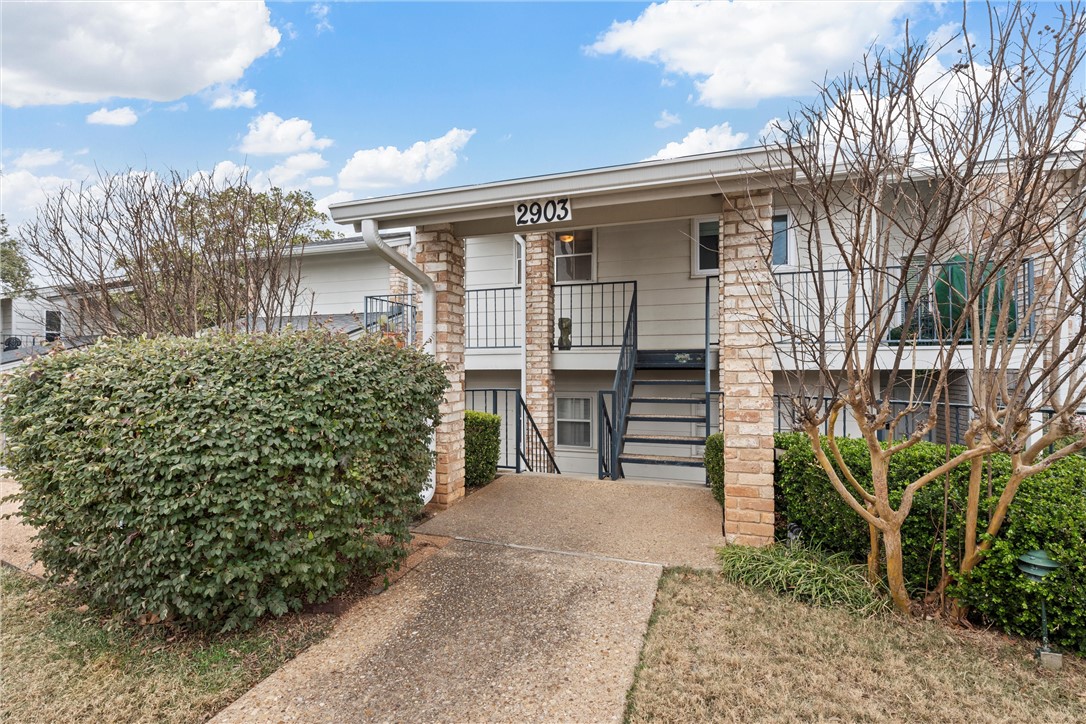 2903 Lake Shore Drive #302, Waco, Texas image 4
