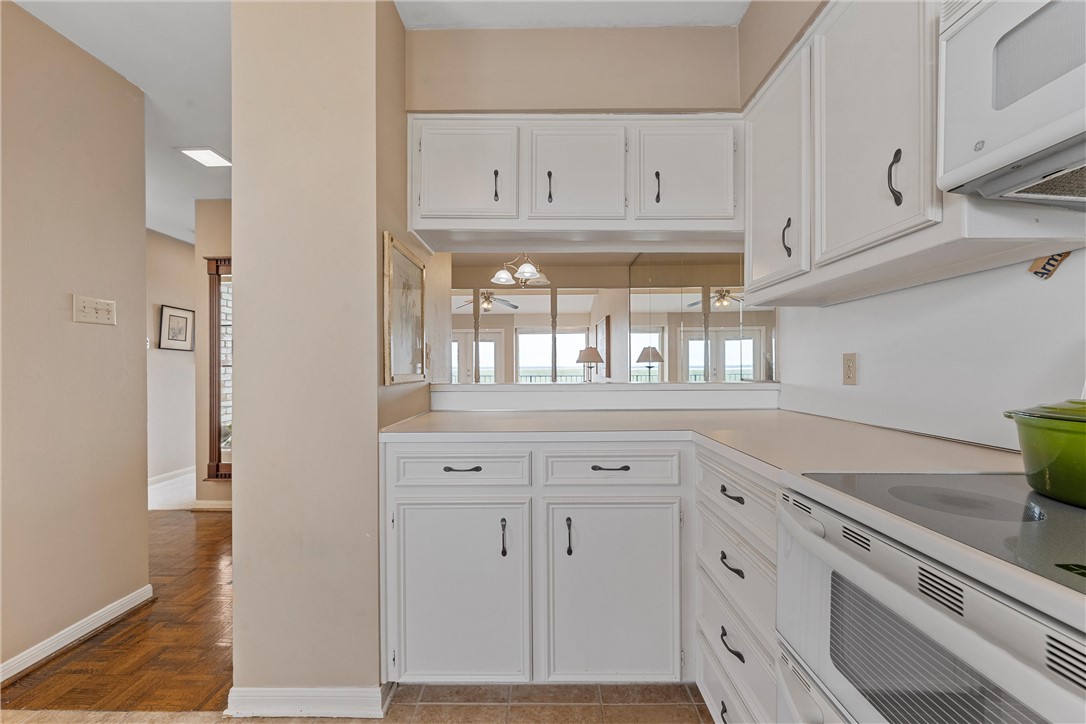 2903 Lake Shore Drive #302, Waco, Texas image 19