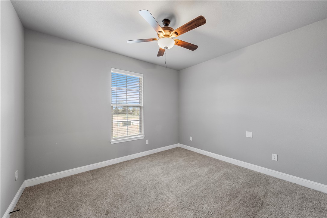 212 Fox Run Lane, Waco, Texas image 25