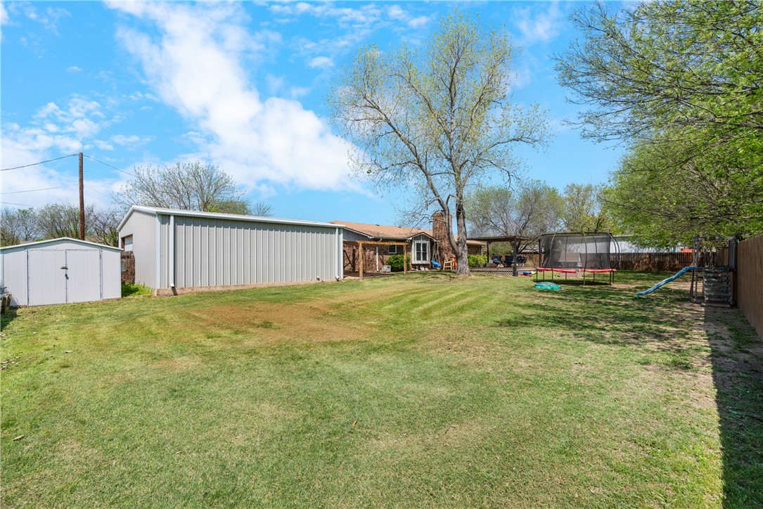 304 Randy Drive, Woodway, Texas image 35