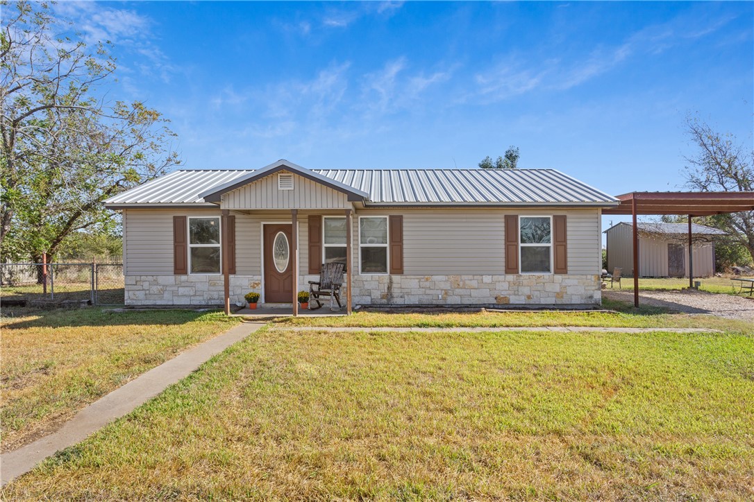 111 Gurley Lane, Eddy, Texas image 1