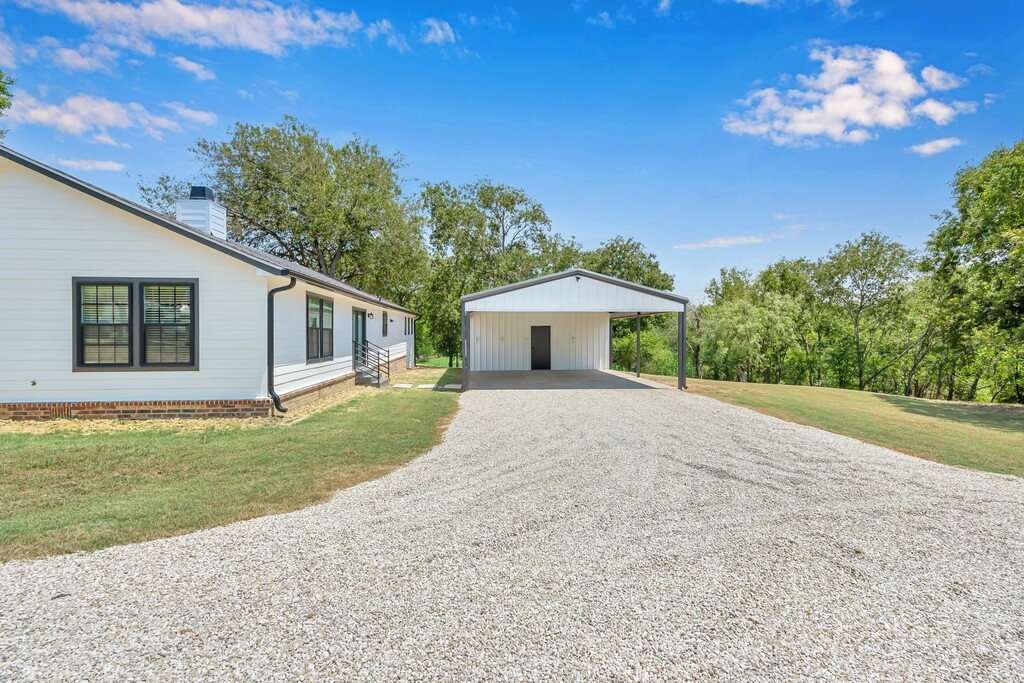 1519 W W A Neel Road, West, Texas image 39