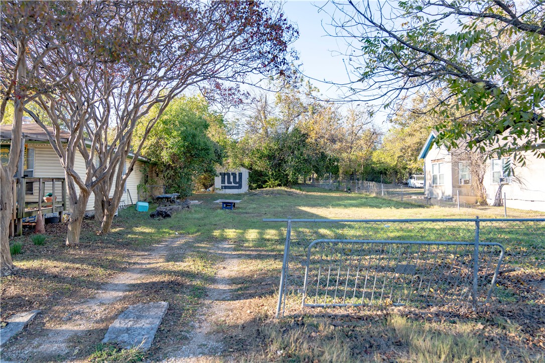 1919 Burnett Avenue, Waco, Texas image 1