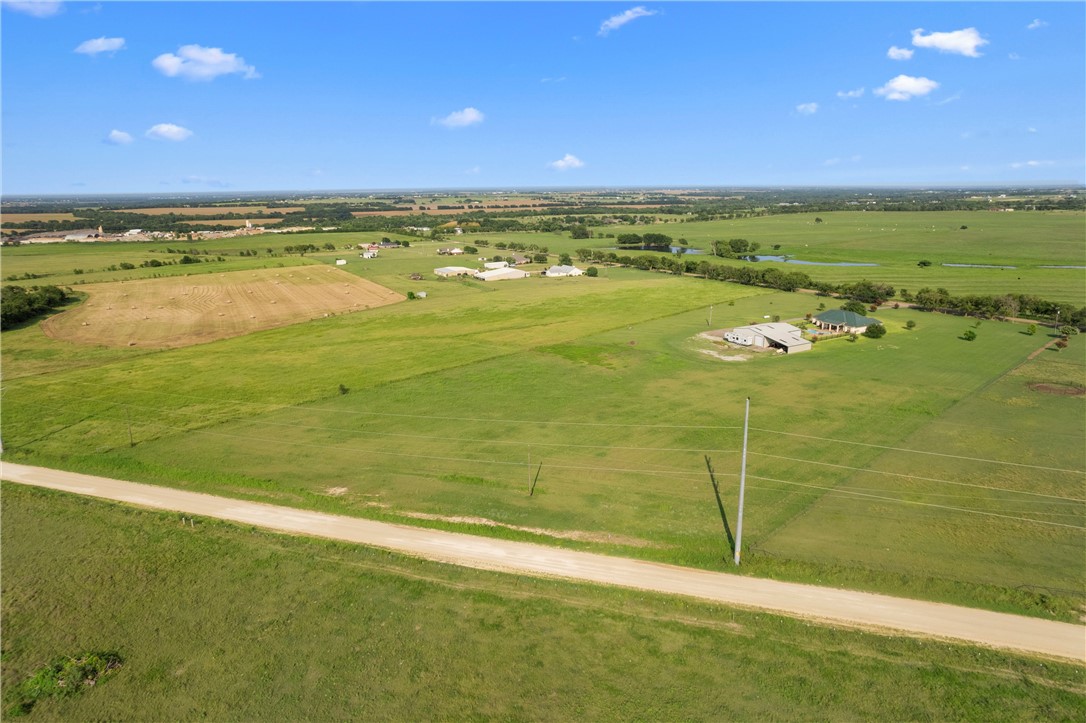 1228 N Old Temple Road, Lorena, Texas image 9