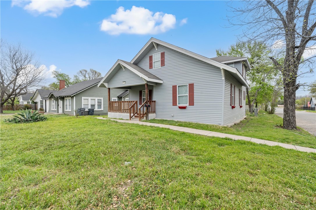 2324 Bosque Boulevard, Waco, Texas image 2