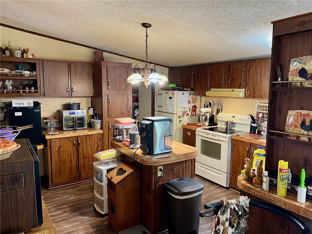 620 Cr 109 Road, Riesel, Texas image 8