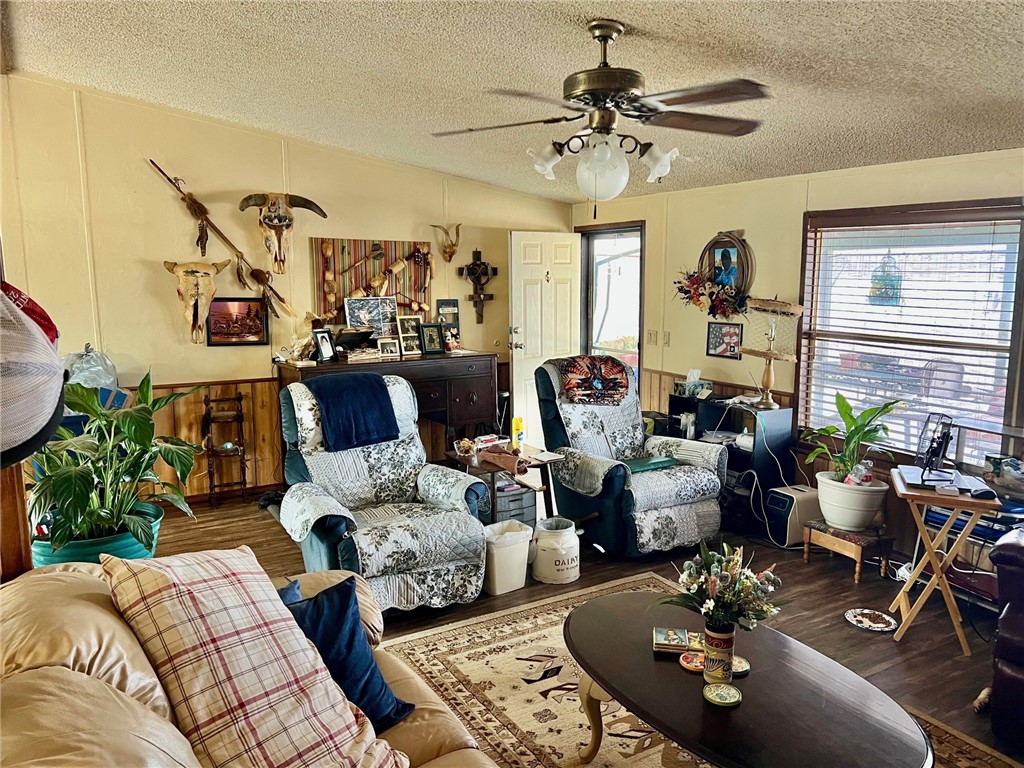 620 Cr 109 Road, Riesel, Texas image 10