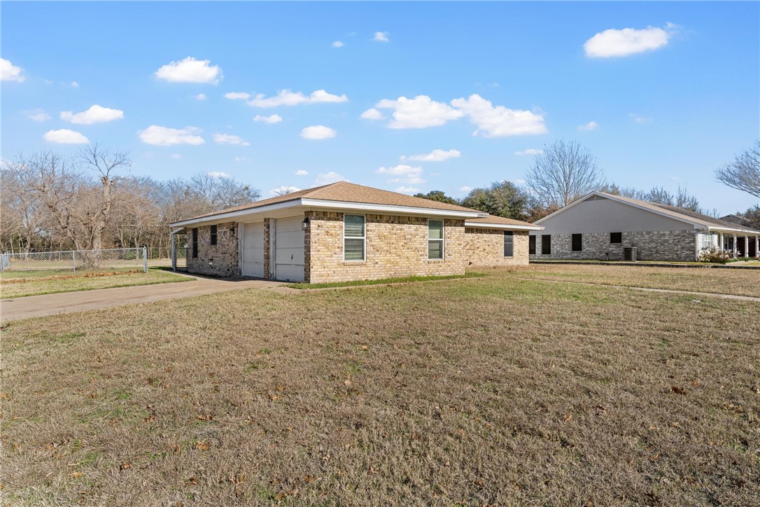 300 Confederate Drive, Lorena, Texas image 3