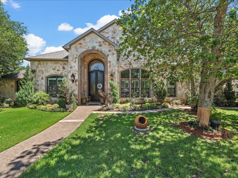 8456 Spicewood Springs Road, China Spring, Texas image 42