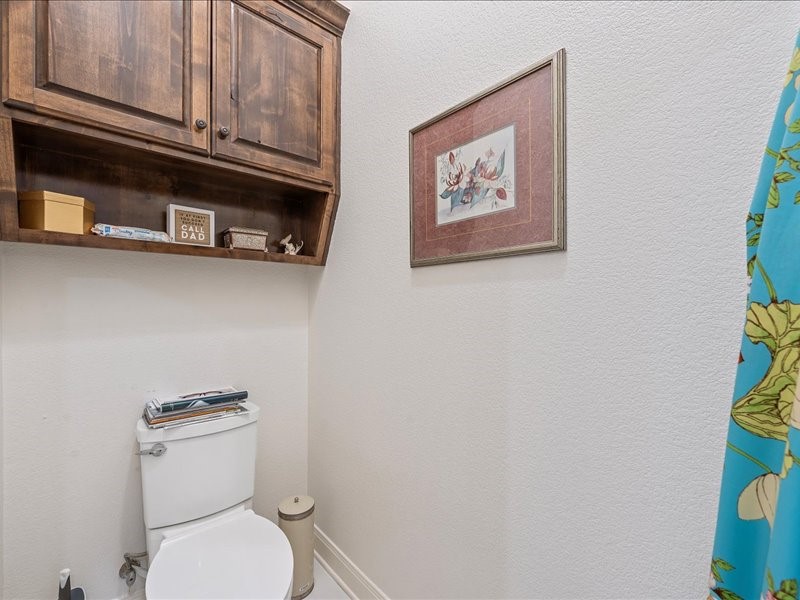 8456 Spicewood Springs Road, China Spring, Texas image 30