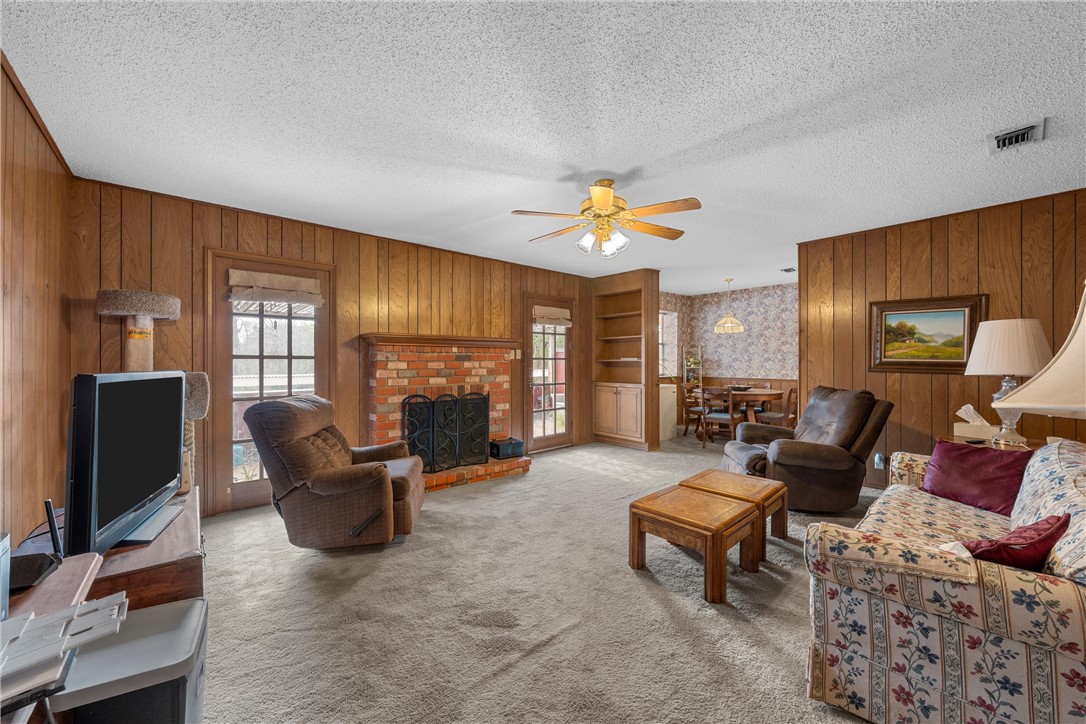 5030 Lake Shore Drive, Waco, Texas image 18