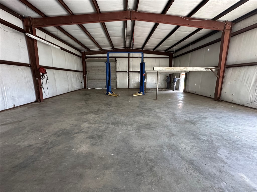 634 Randy Drive, Woodway, Texas image 30