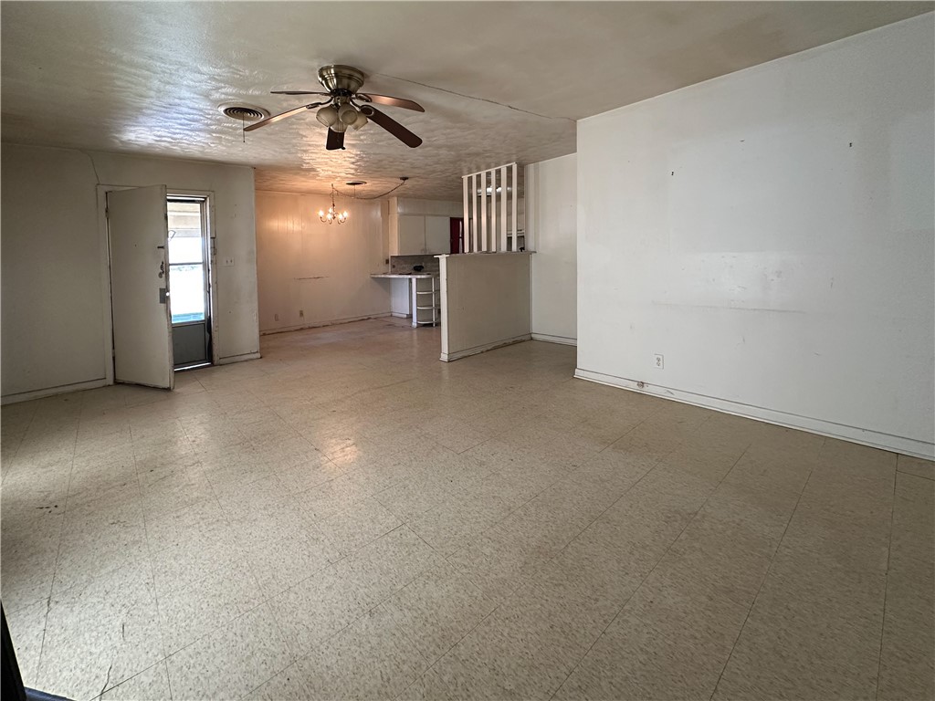 1101 E Palestine Street, Mexia, Texas image 6