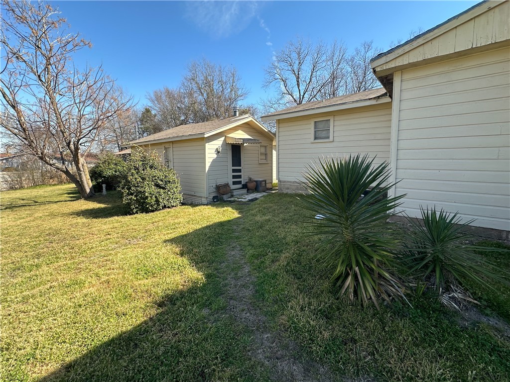1101 E Palestine Street, Mexia, Texas image 9