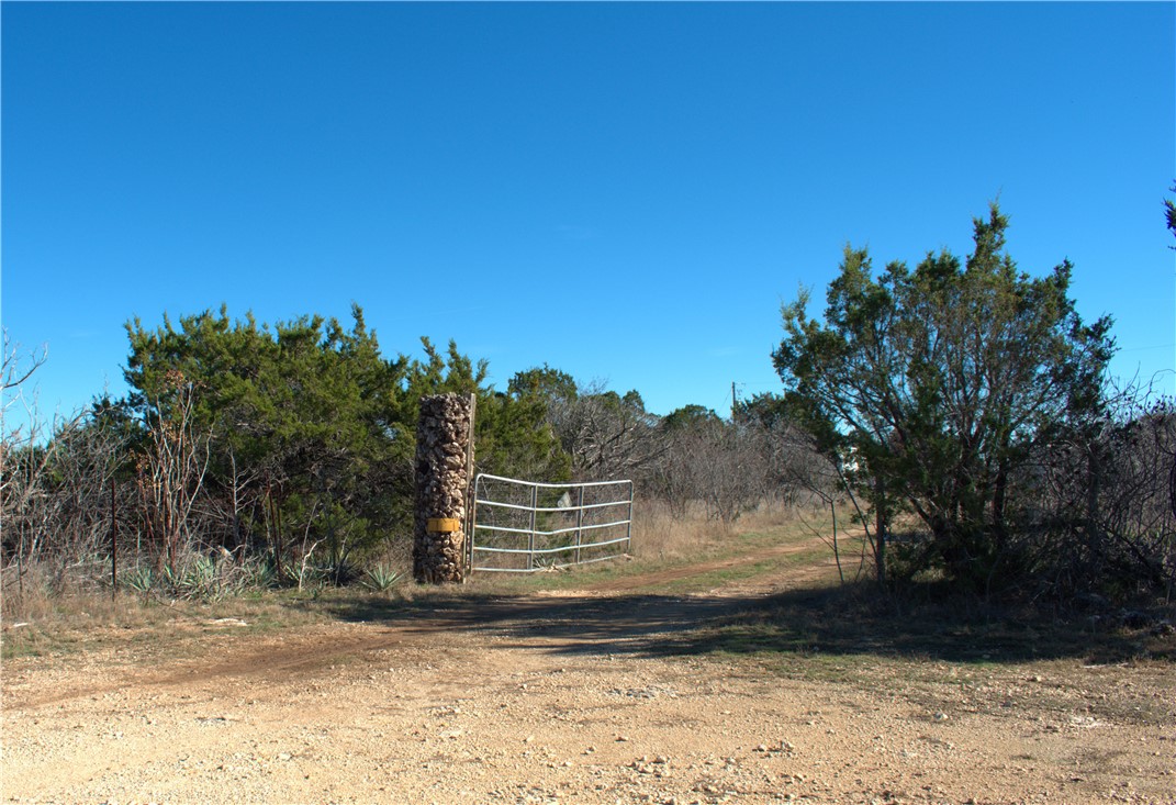 405 Pr 1212, Kopperl, Texas image 2