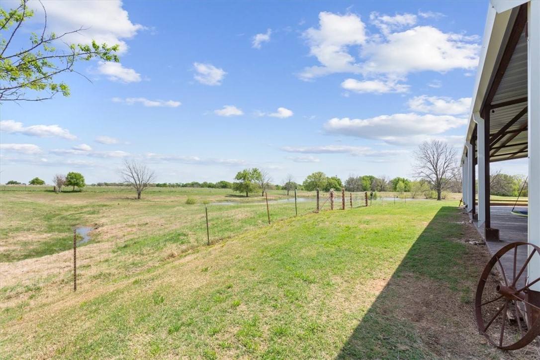 1576 Hcr 2302 S, Abbott, Texas image 36