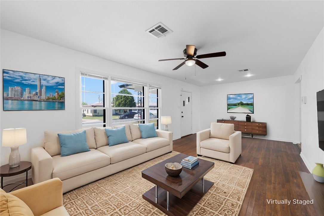 701 Camp Drive, Waco, Texas image 4