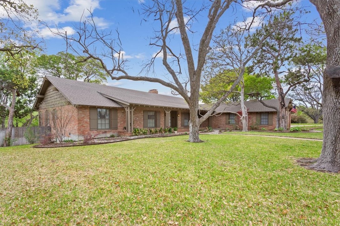 3010 Inverness Drive, Waco, Texas image 5