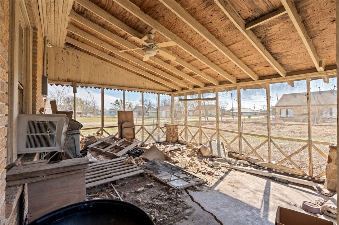 306 E Adams Street, Itasca, Texas image 11