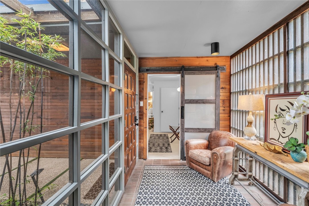 2517 Wooded Acres Drive, Waco, Texas image 3